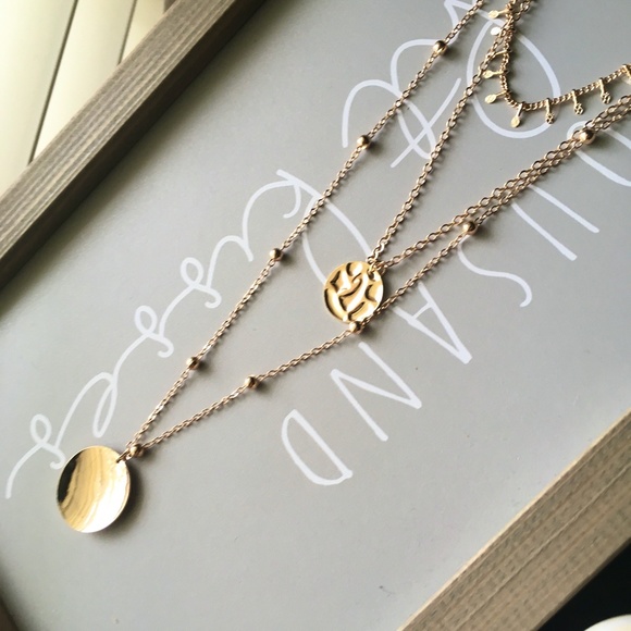 Tribal Layered Hammered Coin Pendant Gold Necklace - Picture 7 of 8